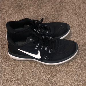 Nike flex run shoes